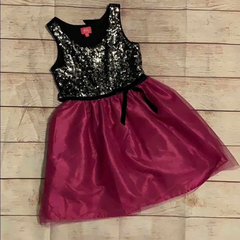 Girls holiday dress